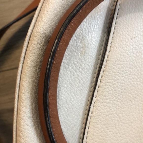 Cream Michael Kors cross body bag - Picture 5 of 11